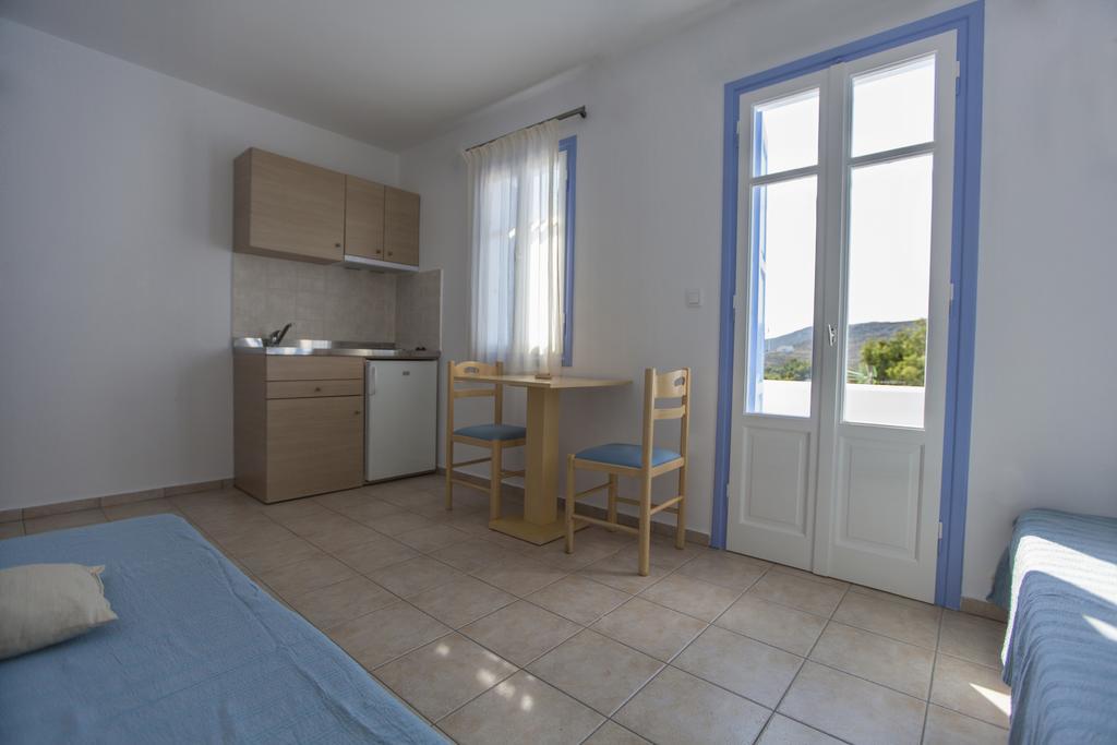 Astarti Apartments 利瓦迪奥 客房 照片